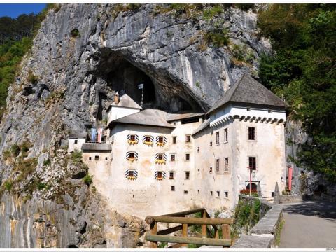 Foto: János Korom Dr., CC BY-SA 2.0, prek Wikimedia Commons.