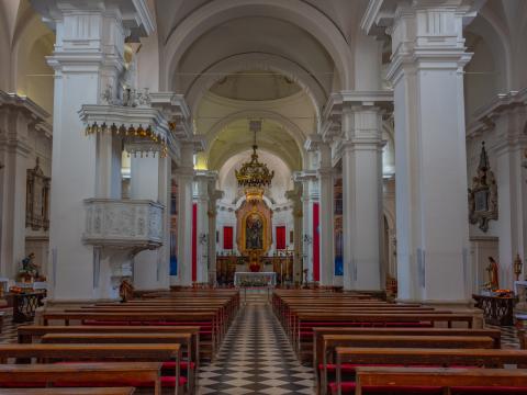 Notranjost stolnice (vir: Shutterstock)